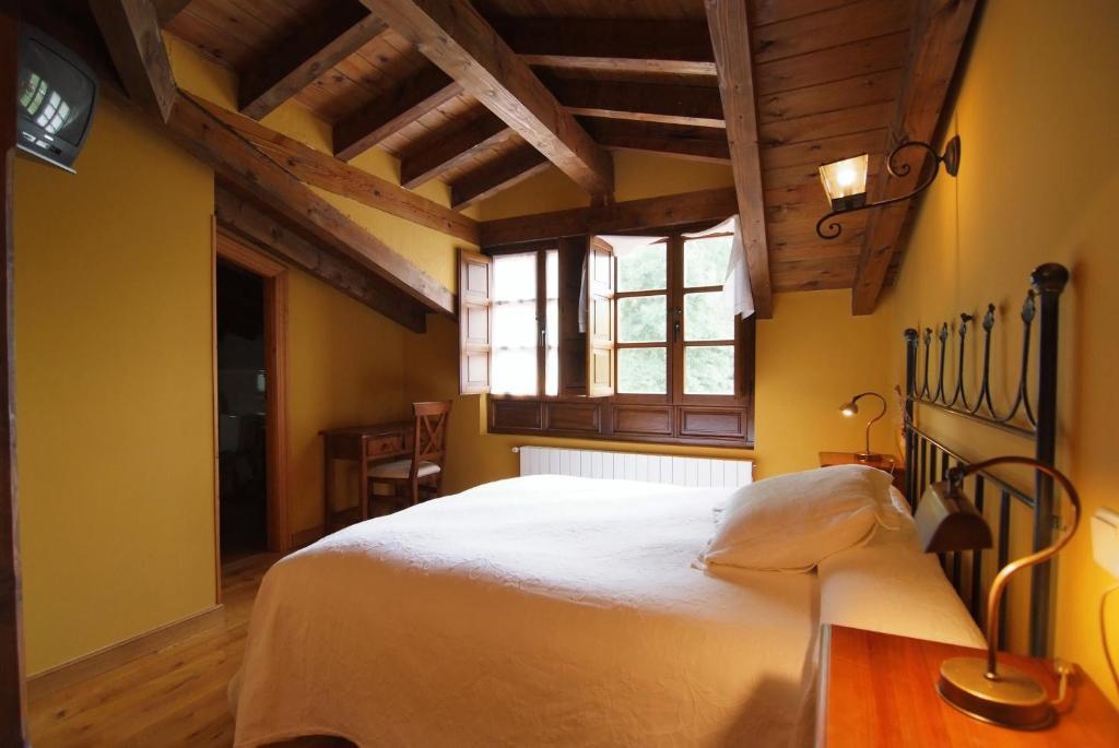 La Lobera Hotel Las Rozas de Valdearroyo Стая снимка